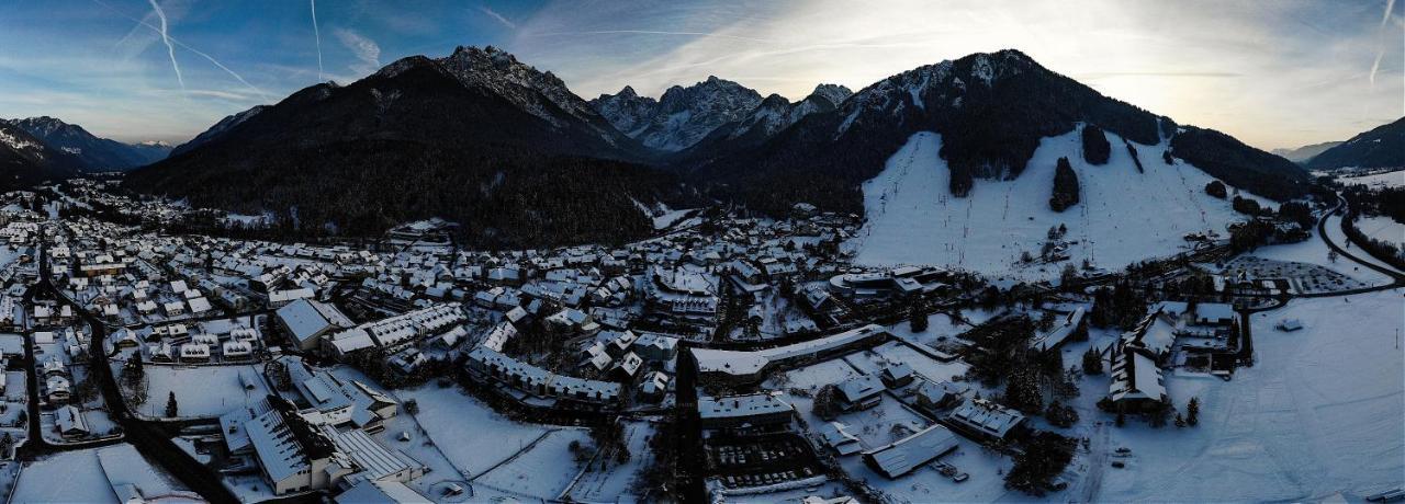 Apartment Amber, Kranjska Gora - Center ภายนอก รูปภาพ