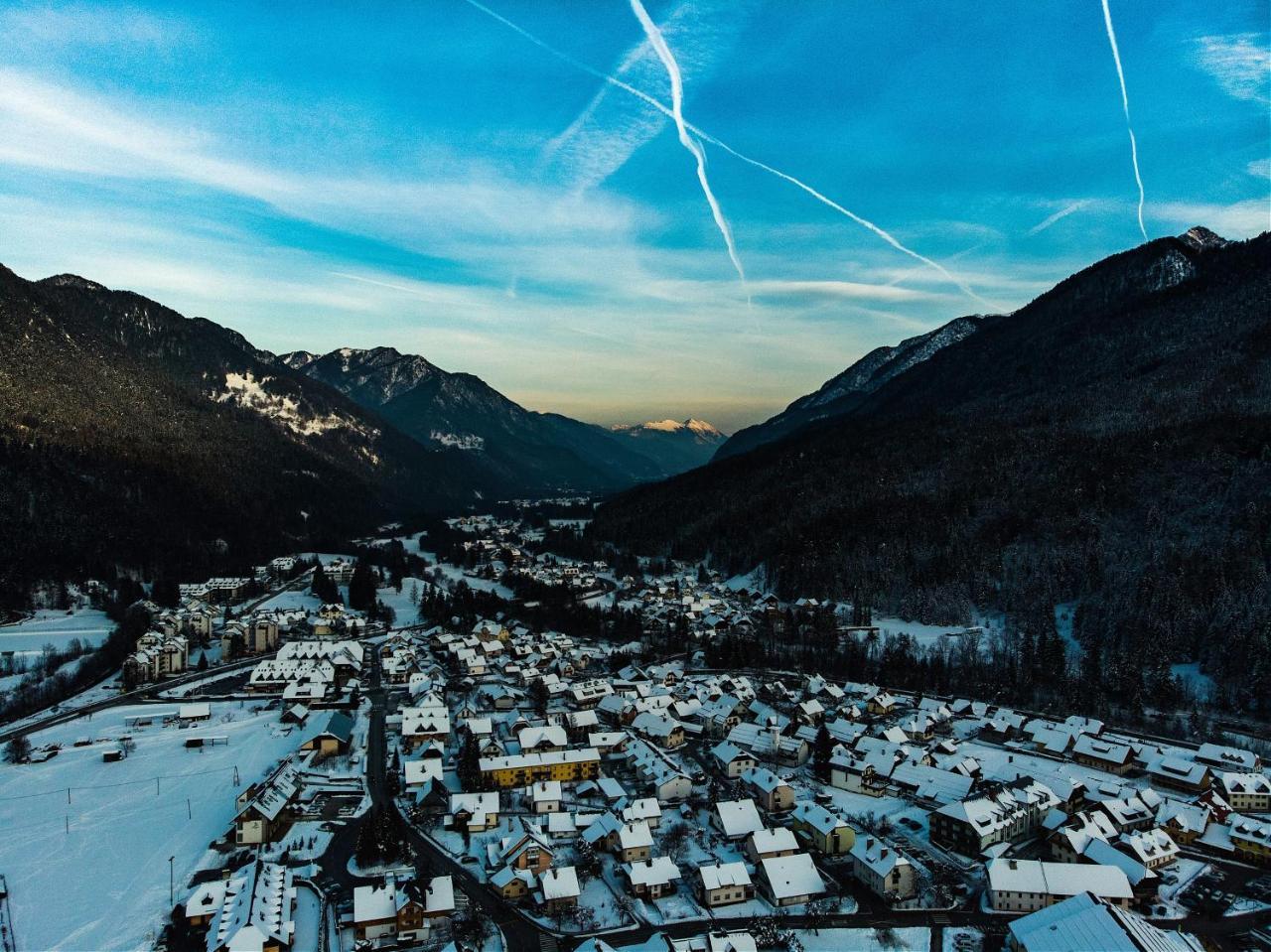 Apartment Amber, Kranjska Gora - Center ภายนอก รูปภาพ